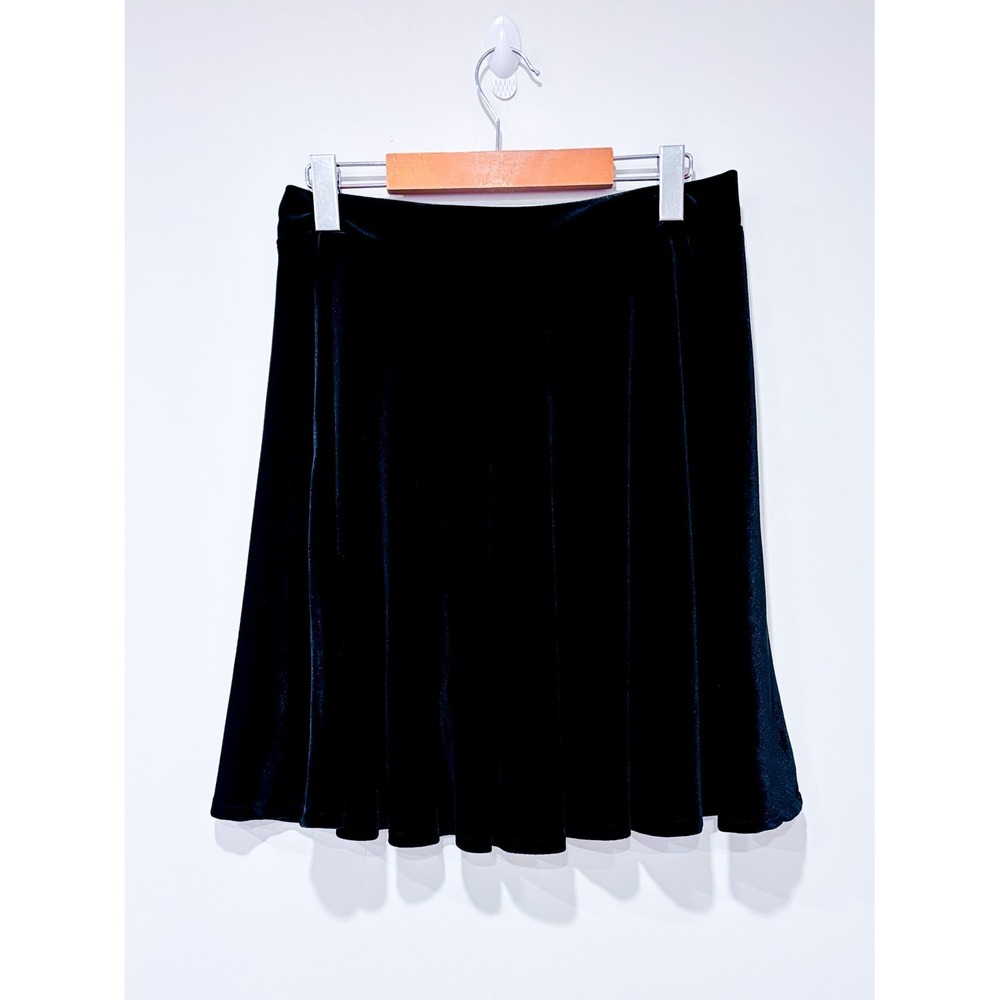 SIMONS Black Velvet A-Line Flared Skirt Feminine Medium